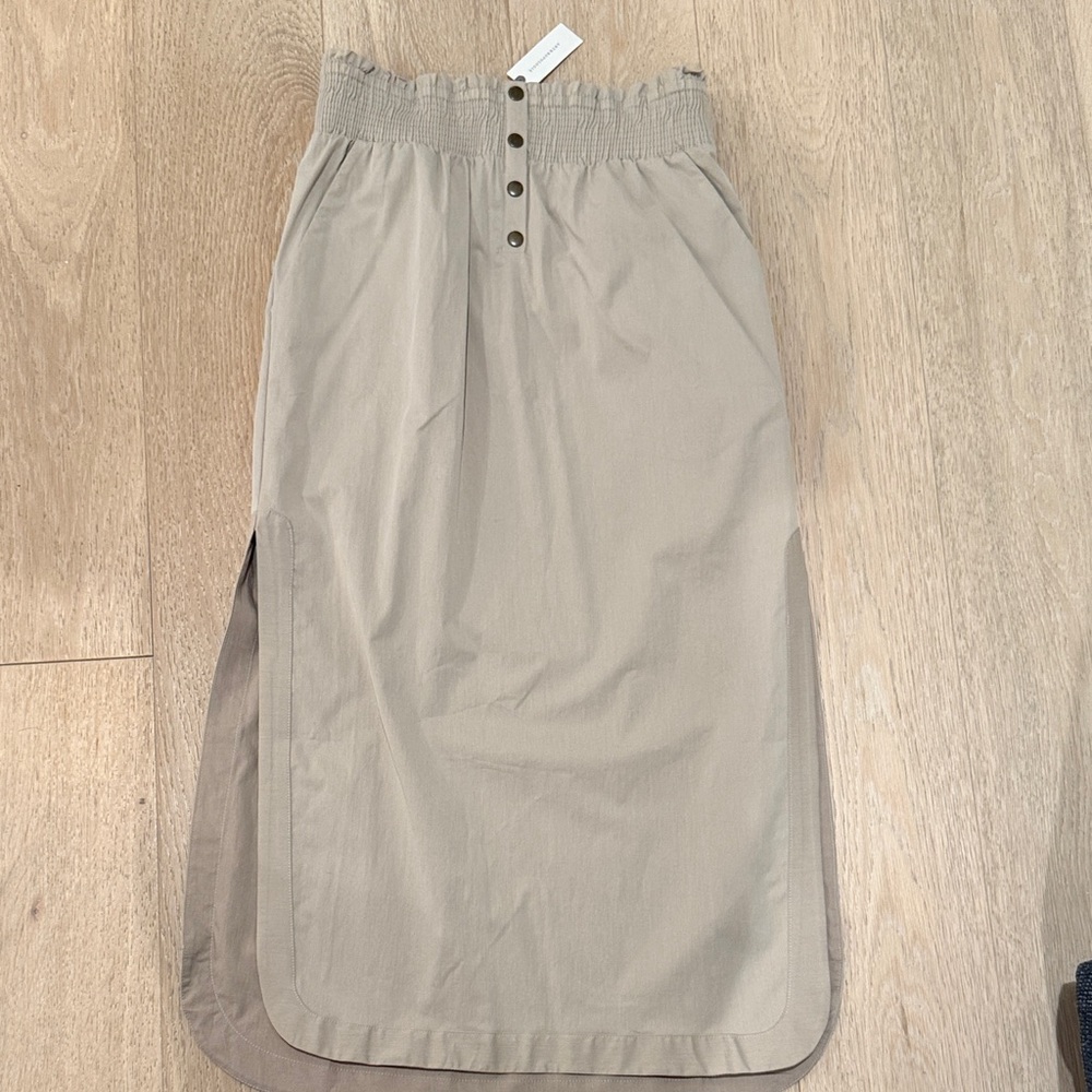 NWT Anthropologie Khaki Maxi Skirt With Side slits elastic waist band size M